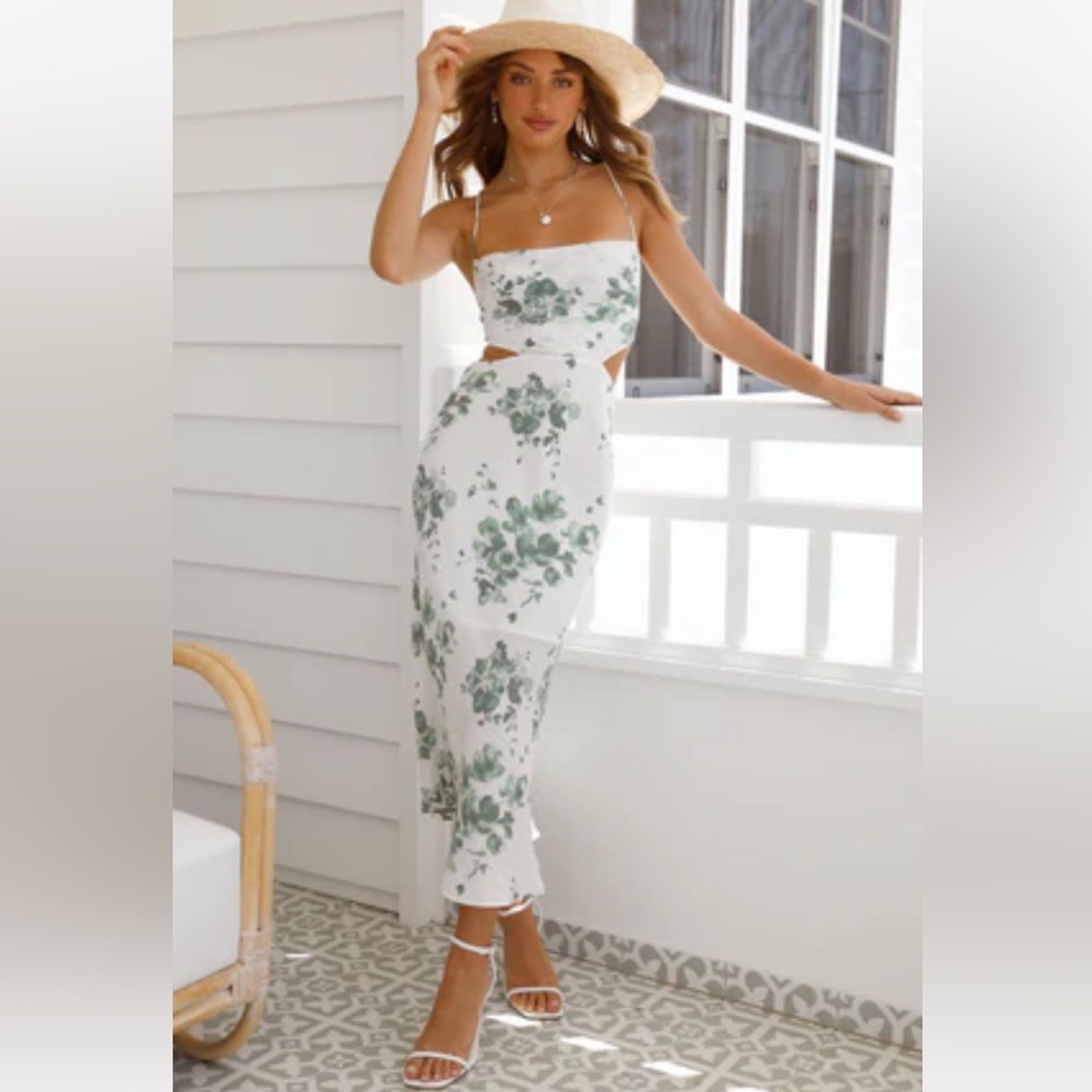 NWT Hello Molly cutout dress